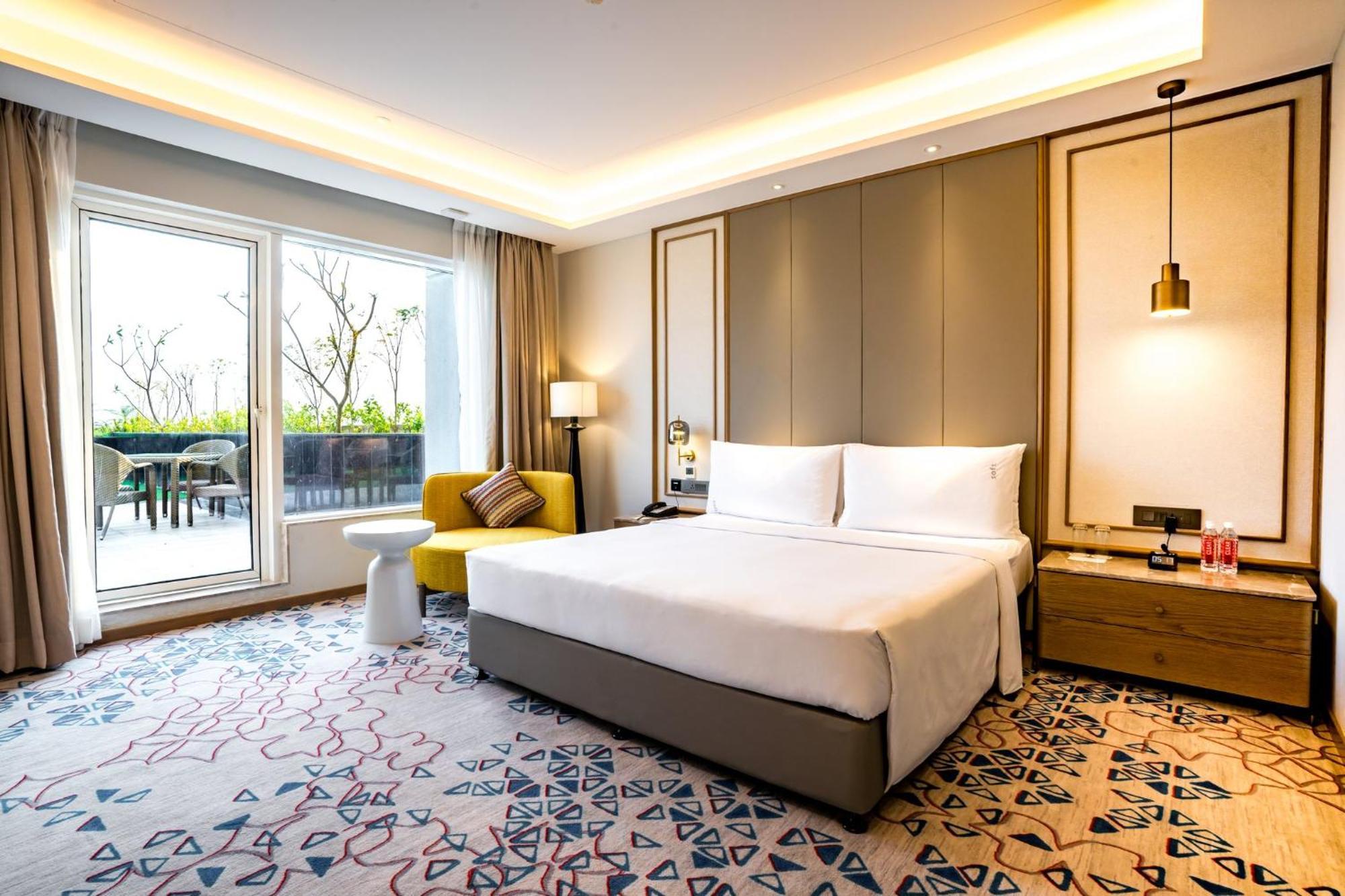 Holiday Inn Lucknow Airport By Ihg Zewnętrze zdjęcie