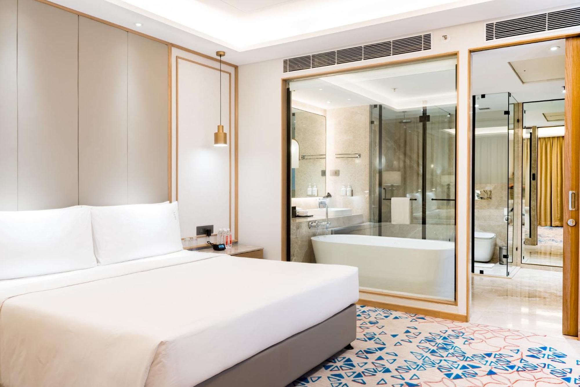 Holiday Inn Lucknow Airport By Ihg Zewnętrze zdjęcie